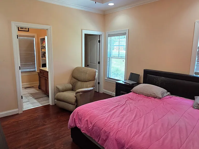 560 Lissara Lodge Dr — Photo 23