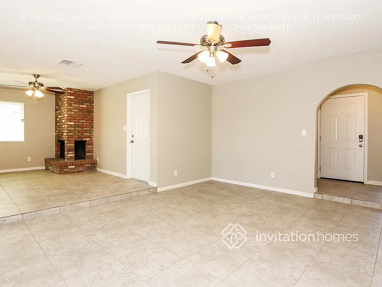 10407 W Calle Del Oro — Photo 4