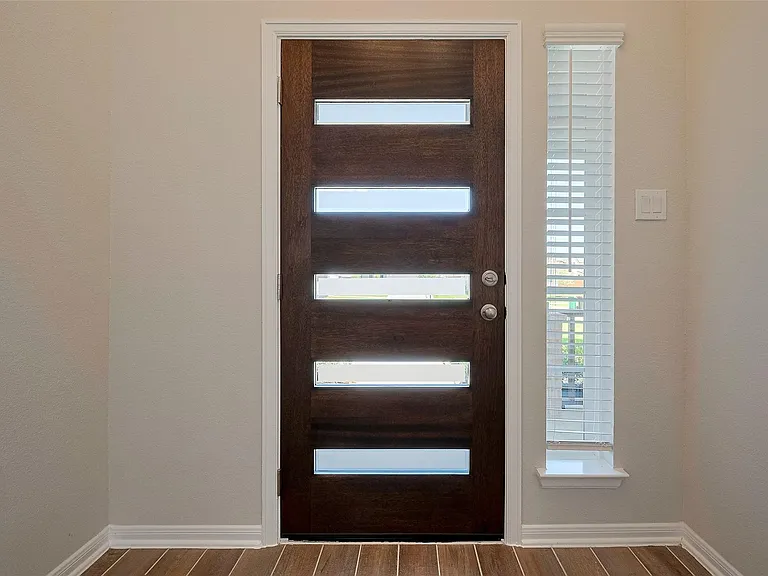 2405 Seamist Cove Ln — Photo 7