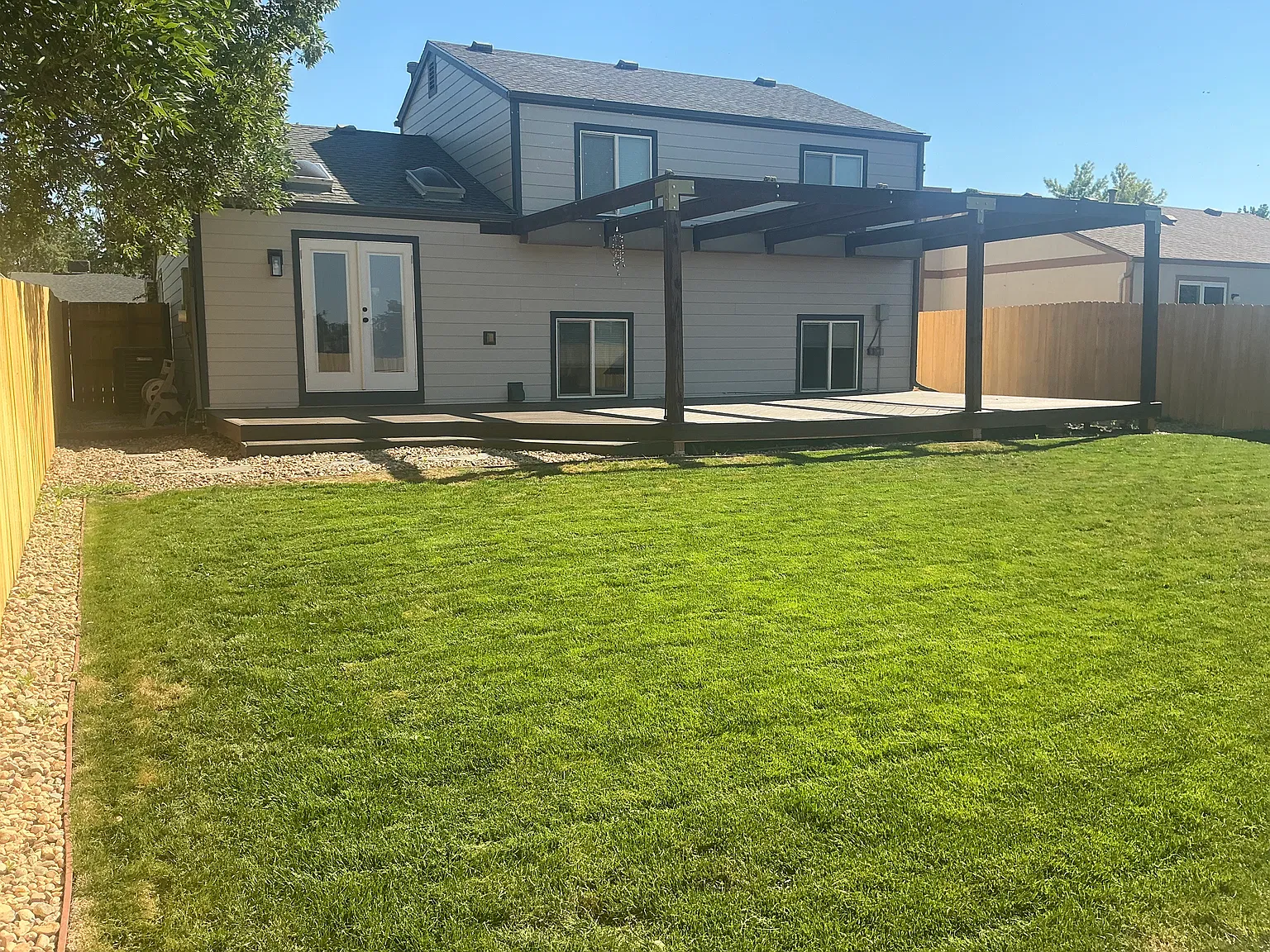 3 bed, 1862 sqft, $4,995 — Photo 1