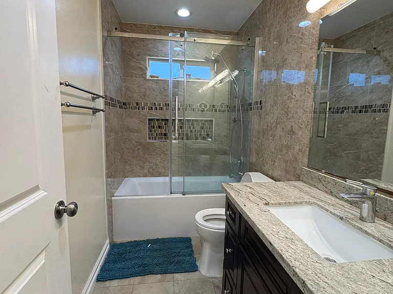 38267 Farwell Dr — Photo 16