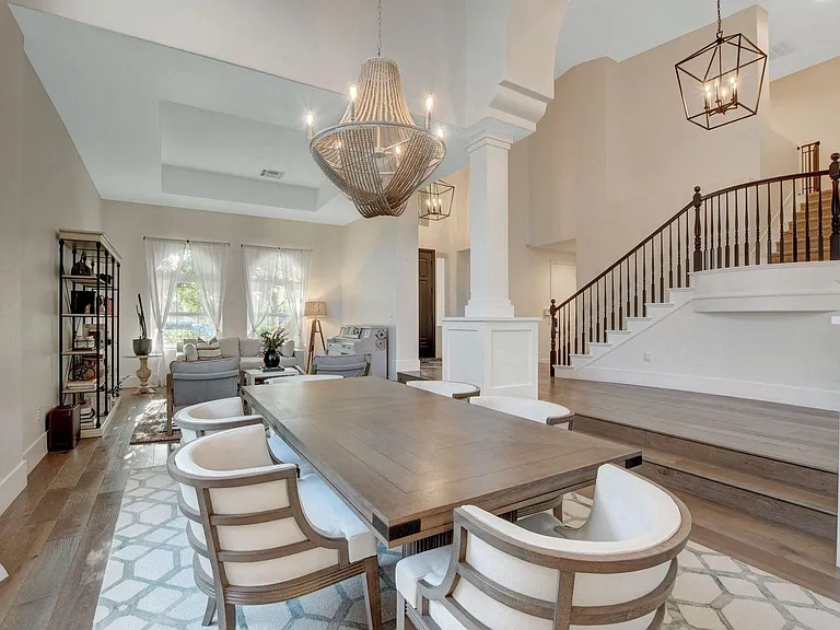 308 Round Stone Ct — Photo 11
