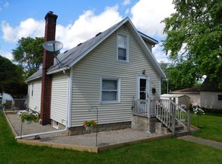 256 Park Dr, Nappanee, IN 46550