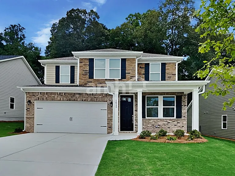 1615 Soapstone Rd — Photo 1
