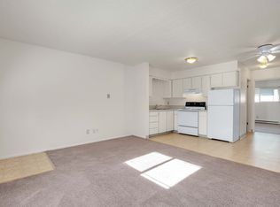 3933 SE Francis St APT 2, Portland, OR 97202