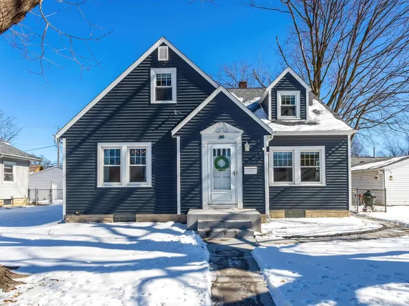 1617 34th St, Rock Island, IL 61201