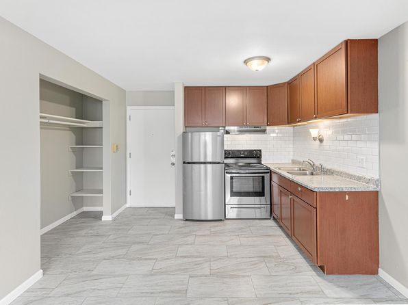 1086 York Ave #9