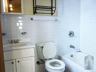 Rented by Skyline Group Real Estate