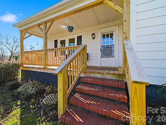 4th image of 1406 Walt Arney Rd