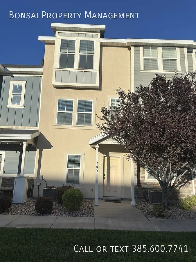 New Construction Vineyard Townhome — Photo 1