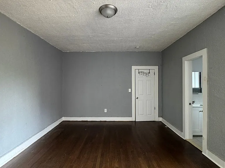 691 Elizabeth Ave #67 — Photo 13