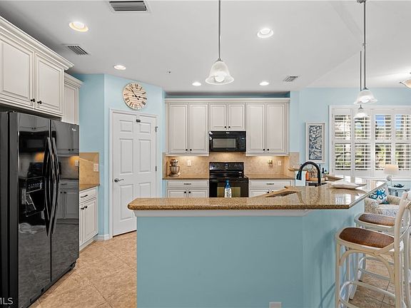 4th image of 10645 Pelican Preserve Blvd #A