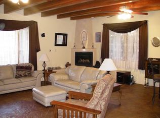 3252 Nizhoni Dr, Santa Fe, NM 87507