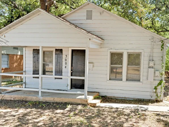 3004 Layton Ave, Haltom City, TX 76117