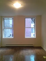 Rented by Century 21 New Golden Age Realty