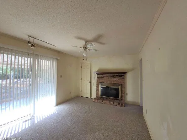 806 N Gate Rd, Morehead City, NC 28557