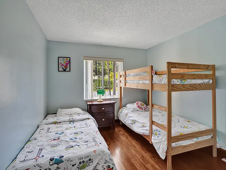 1245 SW 46th Way — Photo 28