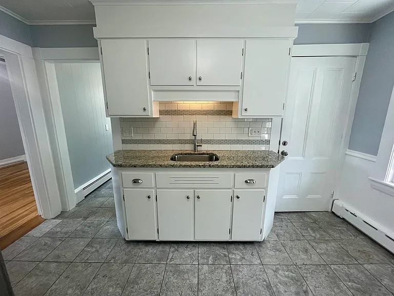 85 Warren Ave #2 — Photo 9