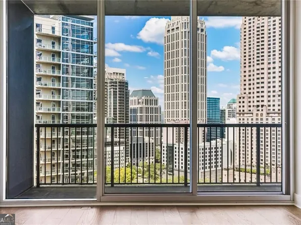 1080 Peachtree St NE Unit 1501, Atlanta, GA 30309
