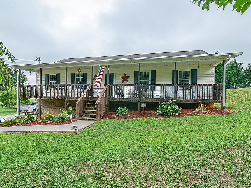 1st image of 224 Lauren Dr