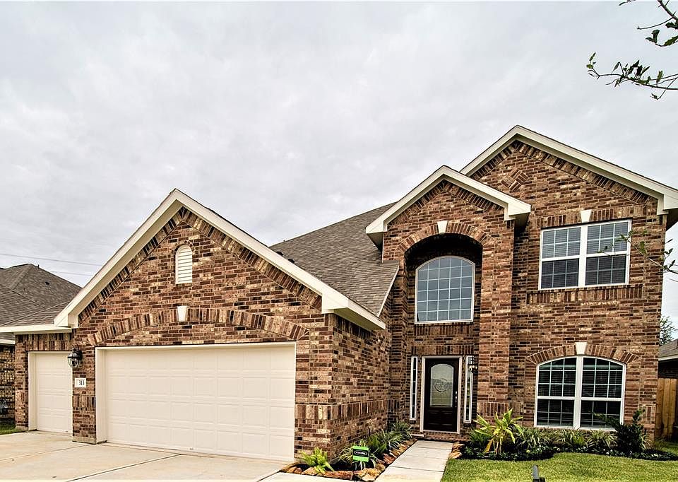 1st image of 313 Burgundy Dr