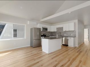 460 Smithfield Ave #3, Pawtucket, RI 02860