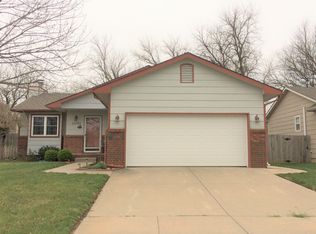 11701 W Westport St, Wichita, KS 67212