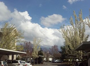 814 Pool St APT 8, Eugene, OR 97401