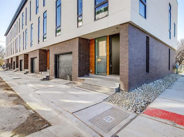 453 W Morphy St, Fort Worth, TX 76104