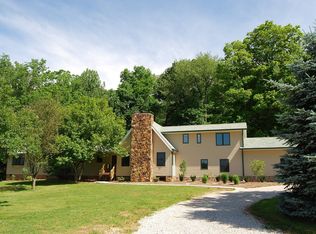 9848 W Gardner Rd, Bloomington, IN 47403