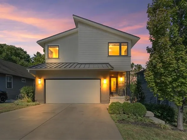 1908 W 48th St, Westwood, KS 66205