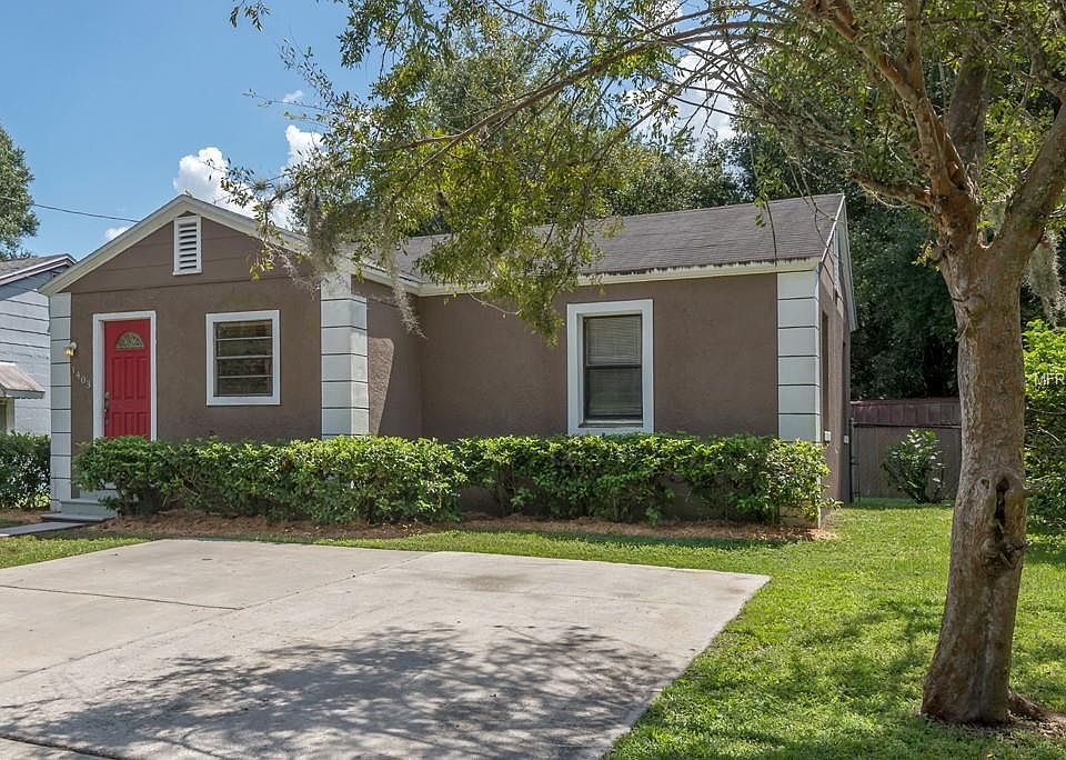1st image of 1403 E Henry Ave