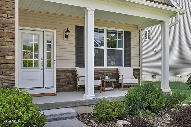 3rd image of 17 Timber Creek Drive