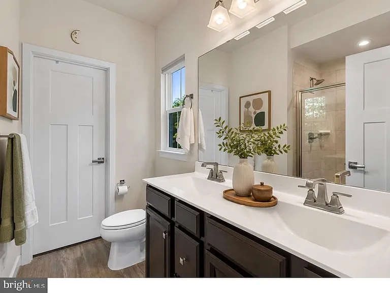 7229 Calvin Ct — Photo 14