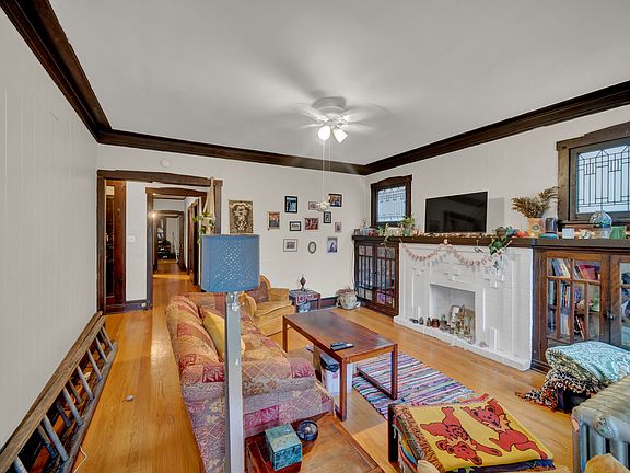 5th image of 6447 N Glenwood Ave
