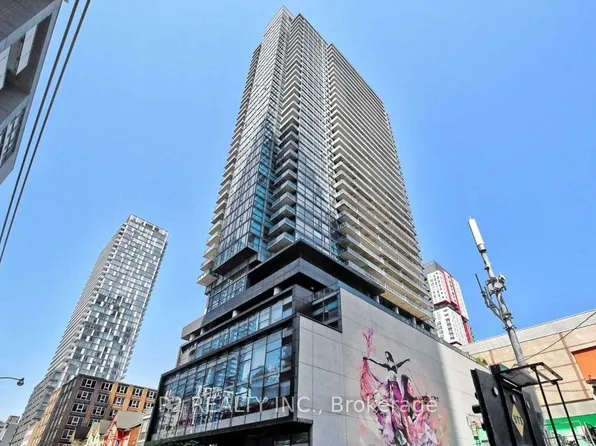290 Adelaide St W, Toronto, ON