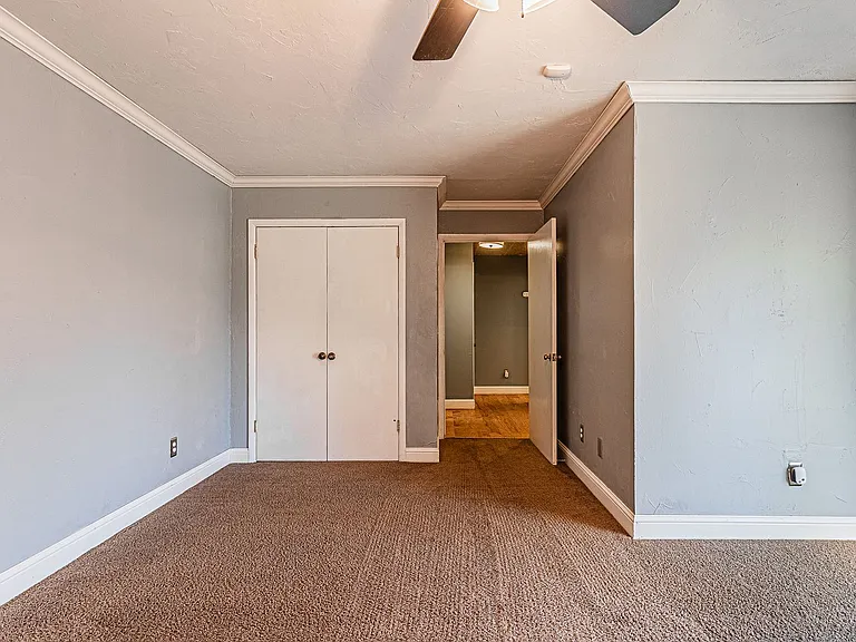 3121 NW 49th St — Photo 24