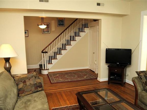 4th image of 1214 Woodrow Ave