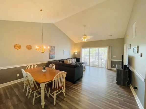 4635 Wild Iris Dr APT 303, Myrtle Beach, SC 29577