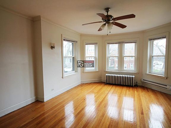 2nd image of 1415 W Hutchinson St #42265GDN