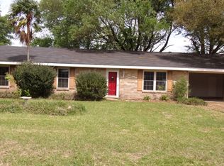 532 Delahoussaye St, Church Point, LA 70525