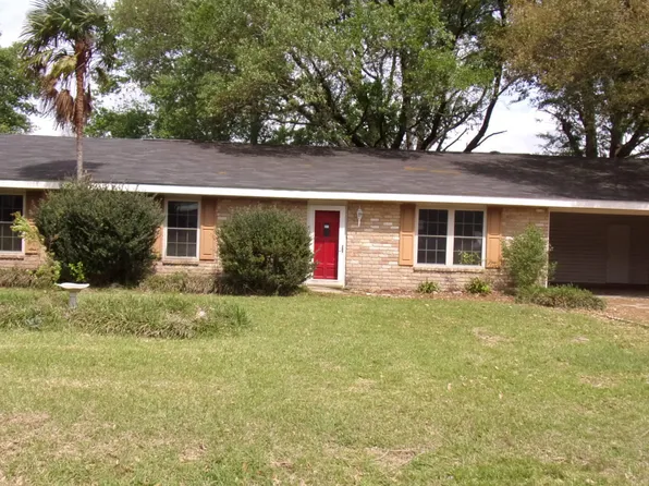 532 Delahoussaye St, Church Point, LA 70525