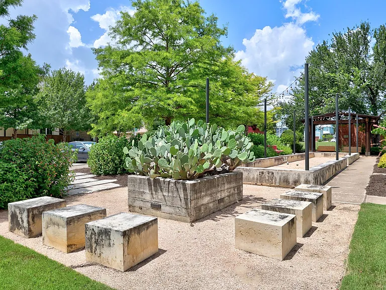 7505 Sugar Magnolia St — Photo 33