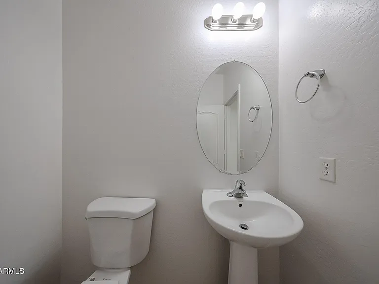 41298 W Parkhill Dr — Photo 7