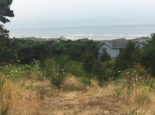 3212 NW Sandpiper Way, Waldport, OR 97394