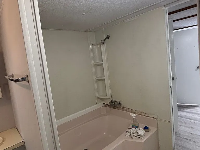 320 Dreher Rd — Photo 6