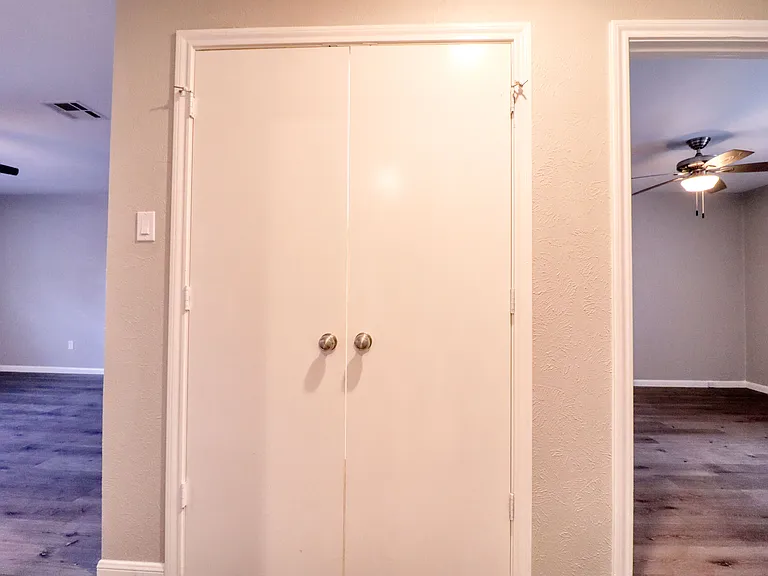 2221 Bowie Dr #7 — Photo 20