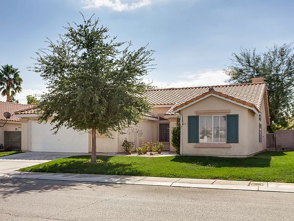 2nd image of 1219 Deer Horn Ln