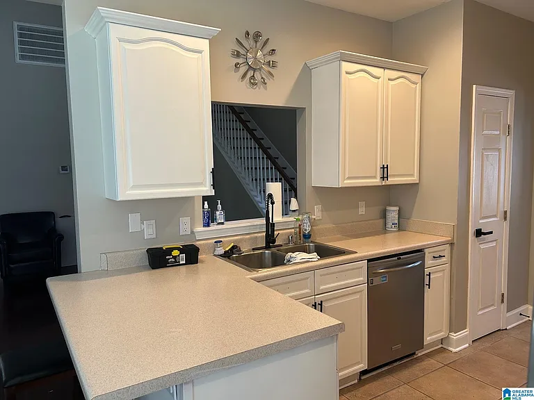 241 Old Cahaba Trl — Photo 5
