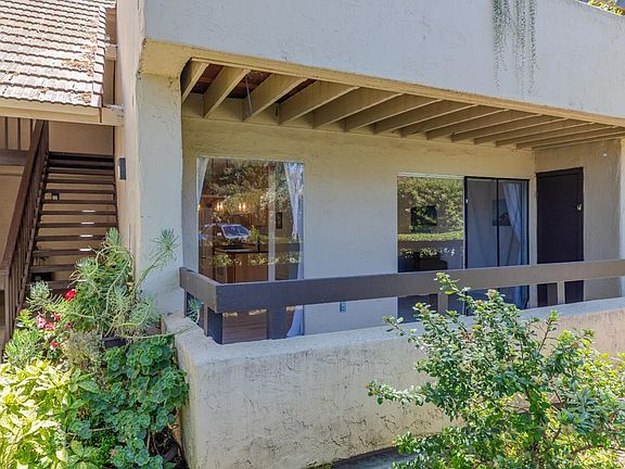 2nd image of 276 Tradewinds Dr APT 7